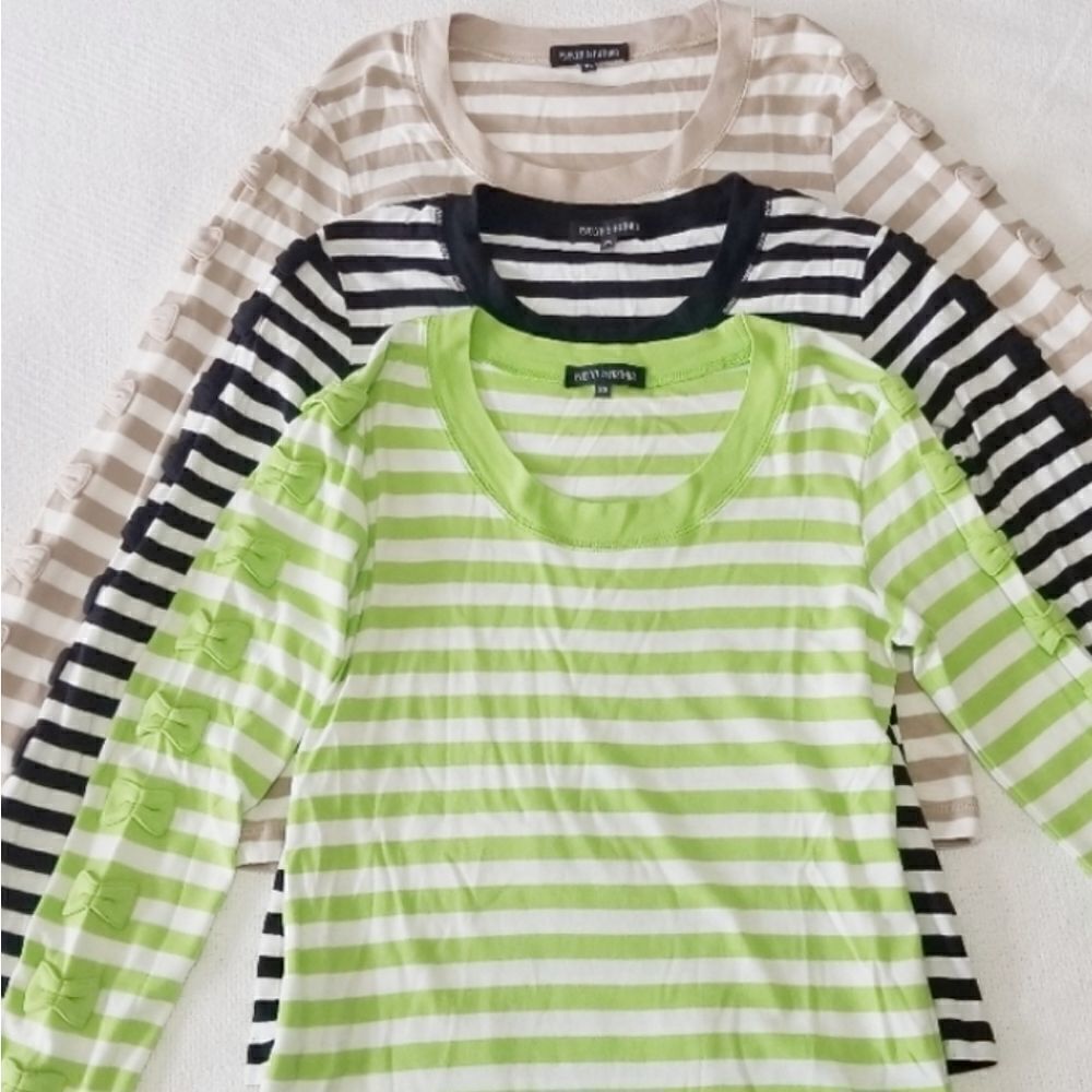 3 striped top with sleeve bow detail XS